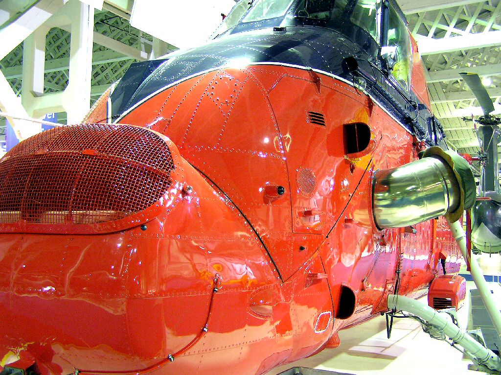  Royal Air Force Westland Wessex HCC4 VIP Royal transport helicopter - computer wallpaper 