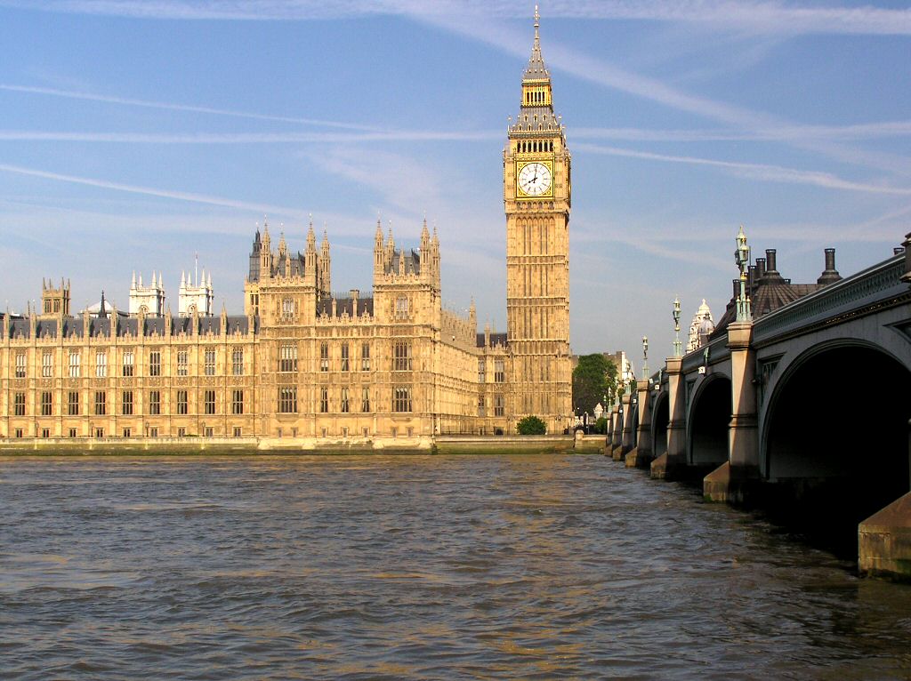 London, England - free photographic wallpaper of some of the tourist sites of
this great vacation holiday centre or it is ideal for a city break destination