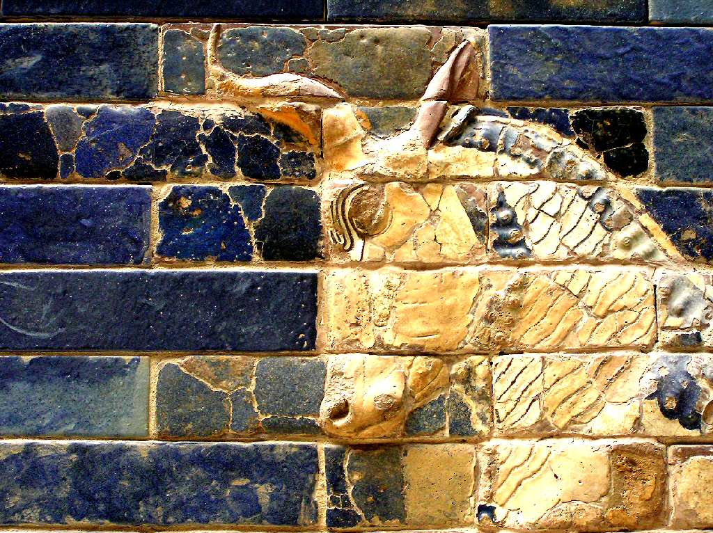 Berlin Pergamonmuseum home of Babylon gate and walls  found by archaeologists
