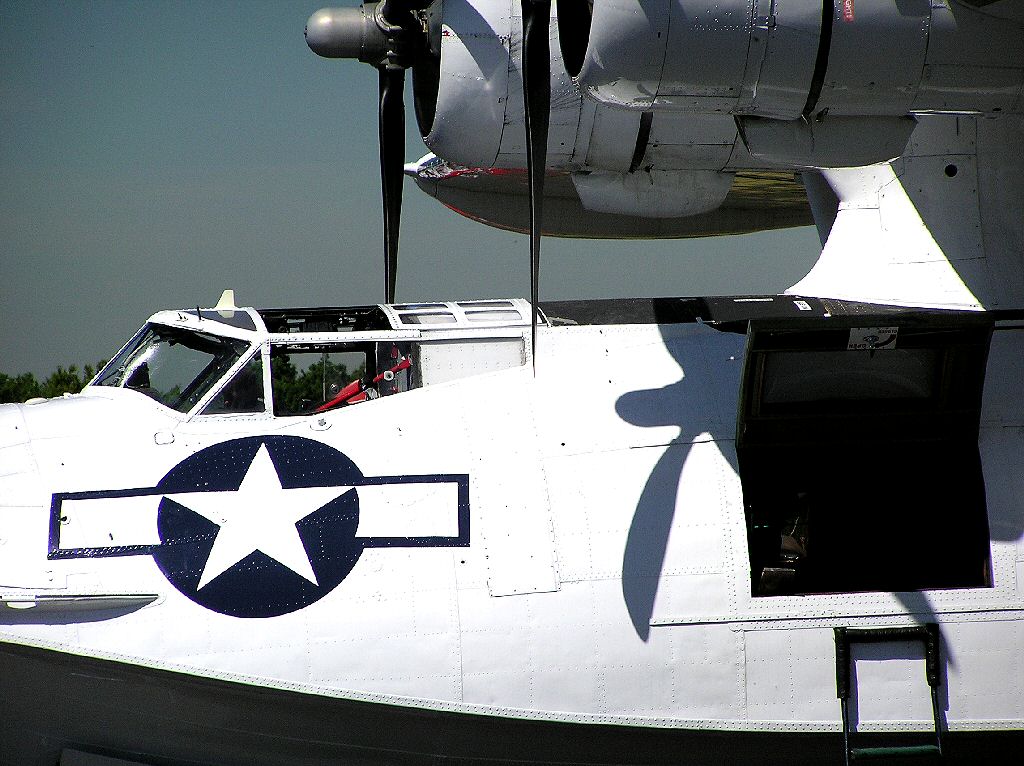 The WW2 USAF Catalina Flying boat anit submarine Bomber - Computer desktop background
wallpaper just like the ones you can drive with Microsoft flight simulator