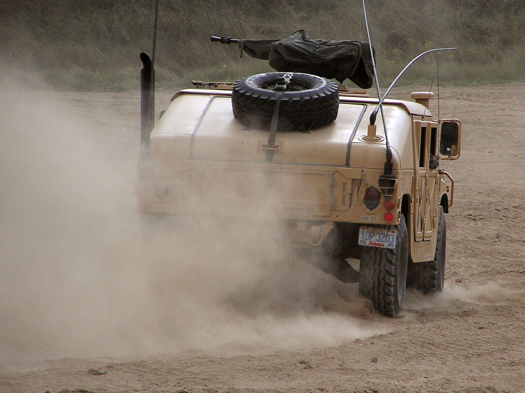 AM General Corps US Army military Desert Storm Hummer H1 & H2 (HMMWV) - Free Armored Tanks, Assault Guns, Tank Destroyers, AFV and Military
 Vehicles Computer desktop background wallpaper