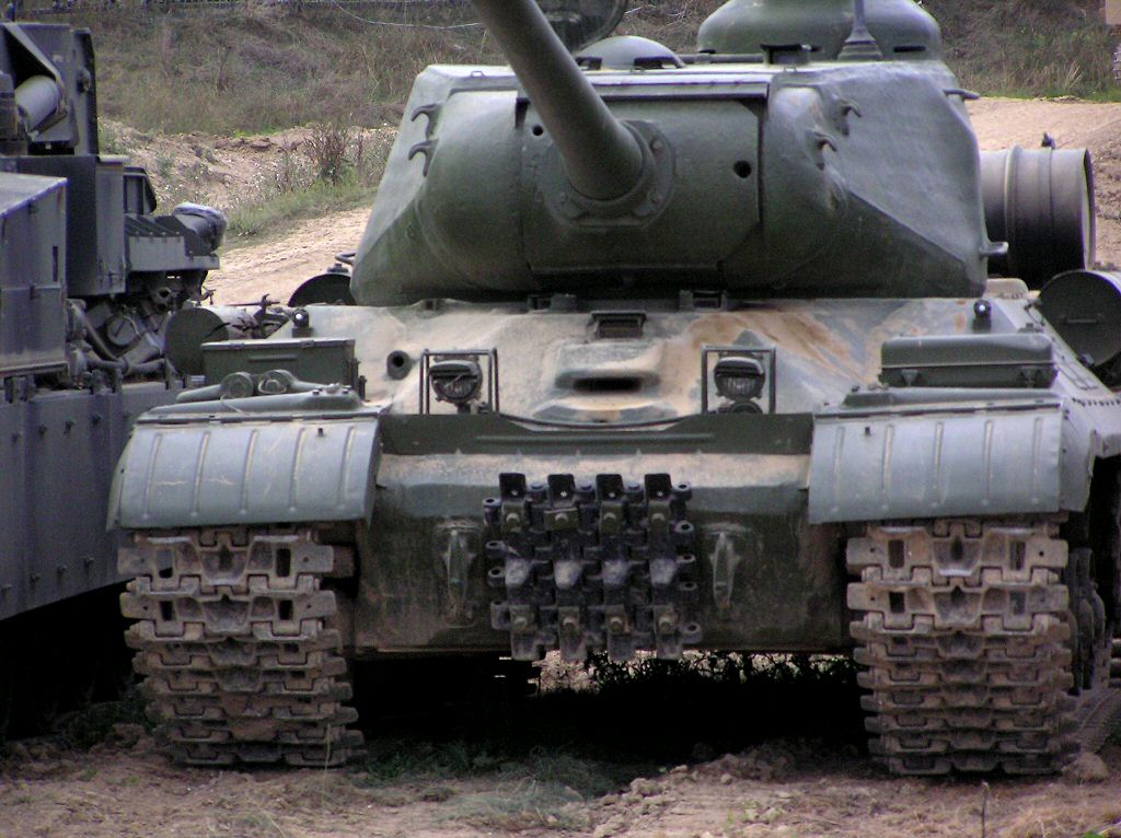 Russian Soviet T34/85 Medium Tank of World War Two's Eastern Front - Free Armored Tanks, Assault Guns, Tank Destroyers, AFV and Military
 Vehicles Computer desktop background wallpaper