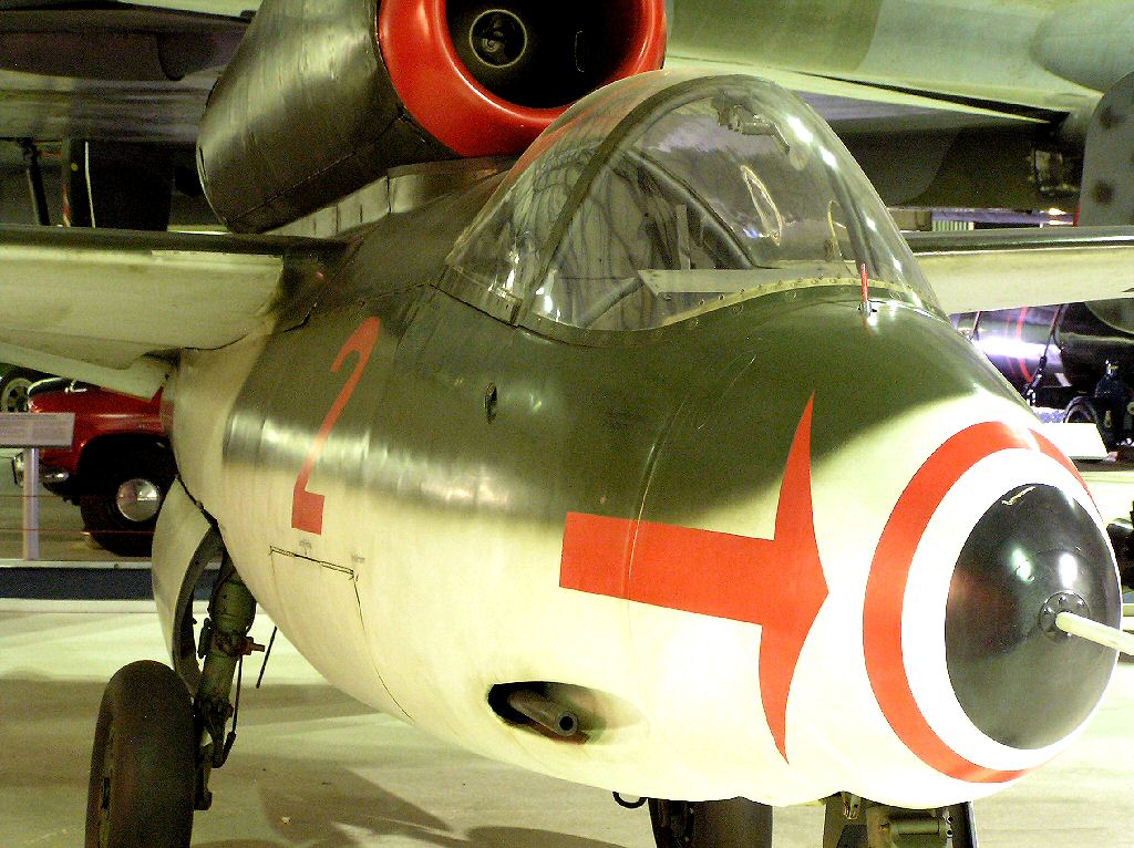 WW2 Heinkel He 162 jet fighter - German Luftwaffe interceptor & Bomber