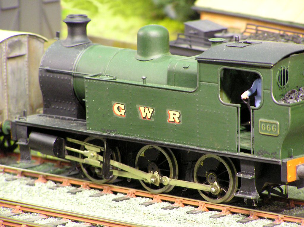 Free Model Railway Steam, Diesel &amp; Electric train set Photographic 