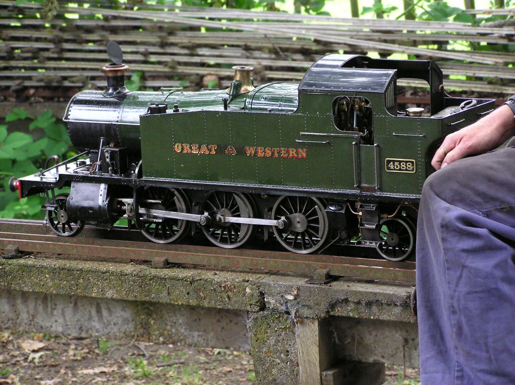 Small Vintage Steam Train Light Railway model engineering Photographic 